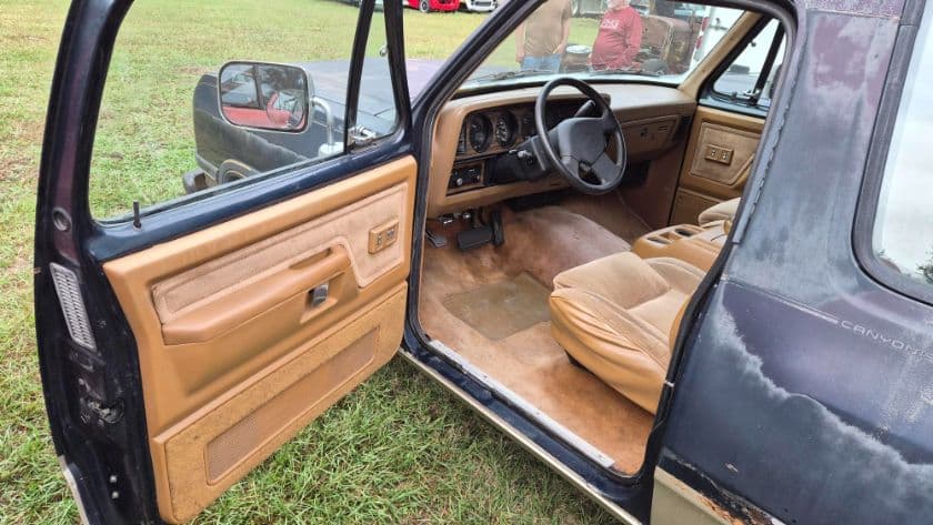 1992 Dodge Ramcharger thumbnail 7