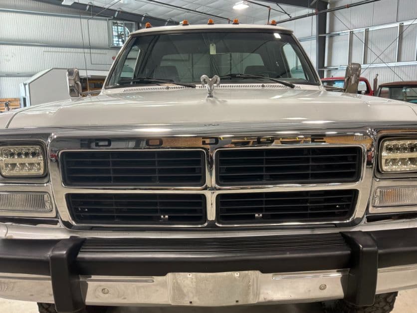 1992 Dodge Ram 2500 thumbnail 4