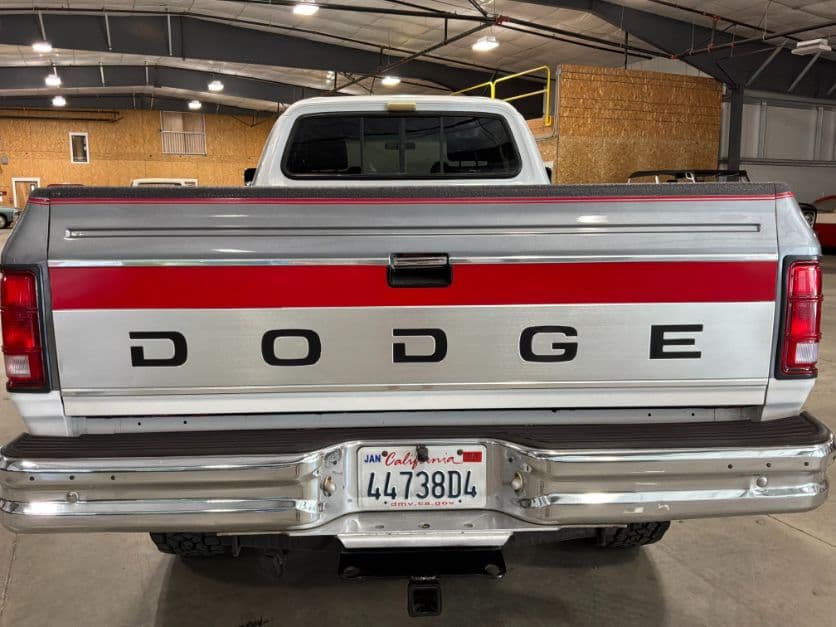 1993 Dodge 2500 thumbnail 3
