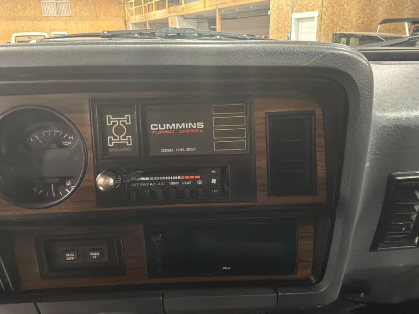 1993 Dodge 2500 thumbnail 25
