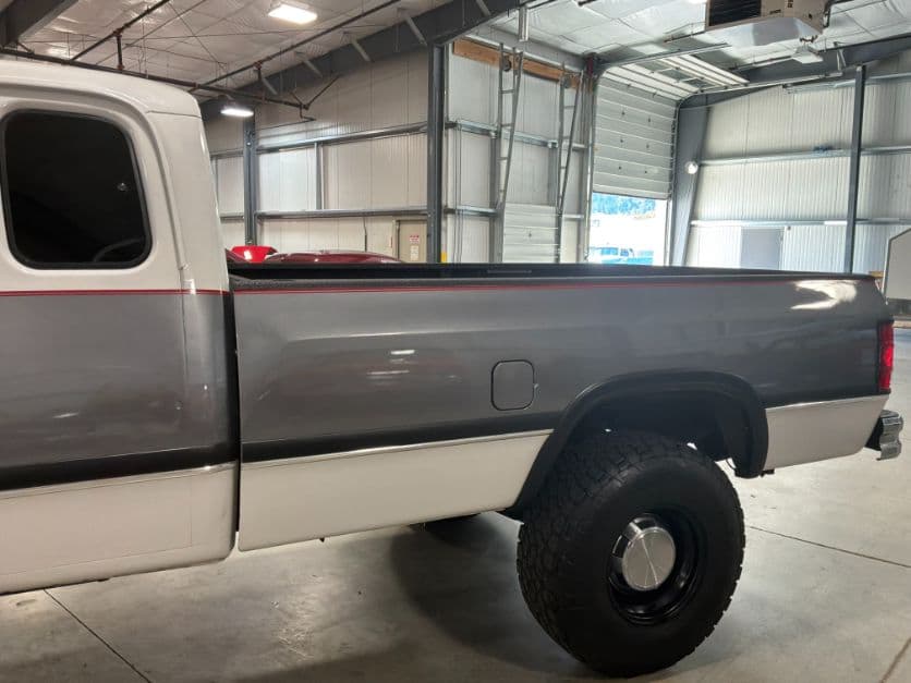 1993 Dodge 2500 thumbnail 6