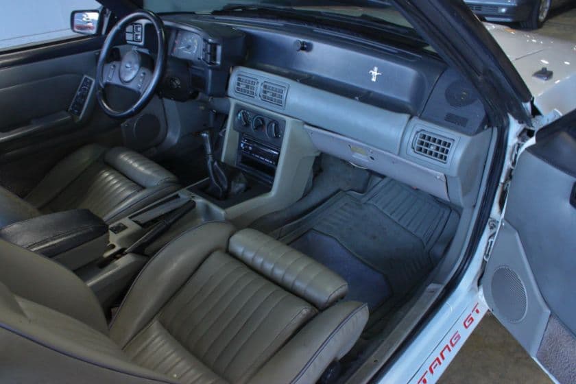 1987 Ford Mustang GT thumbnail 6