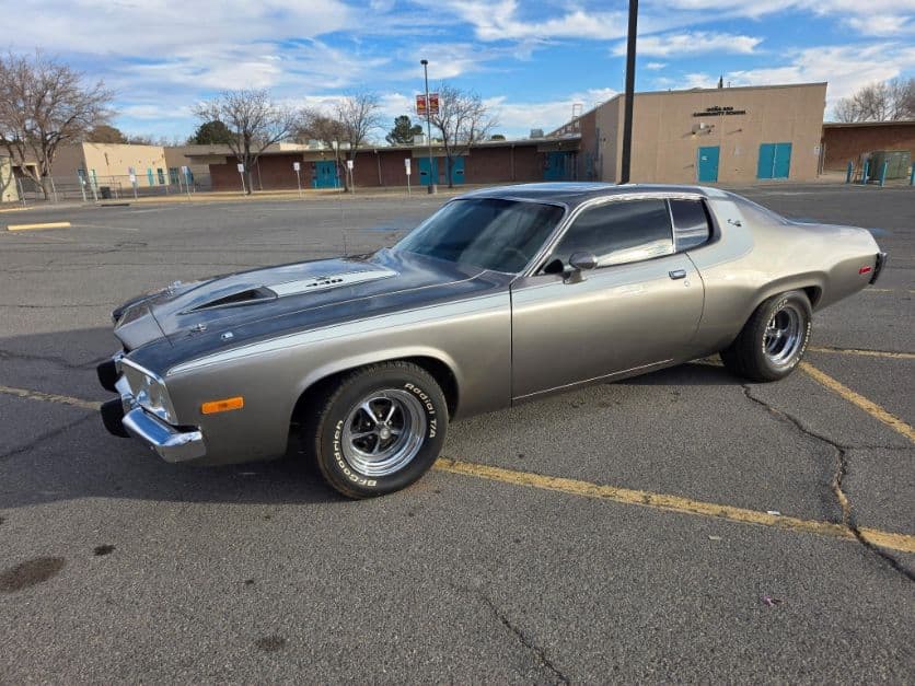 1974 Plymouth Roadrunner GTX — photo 1