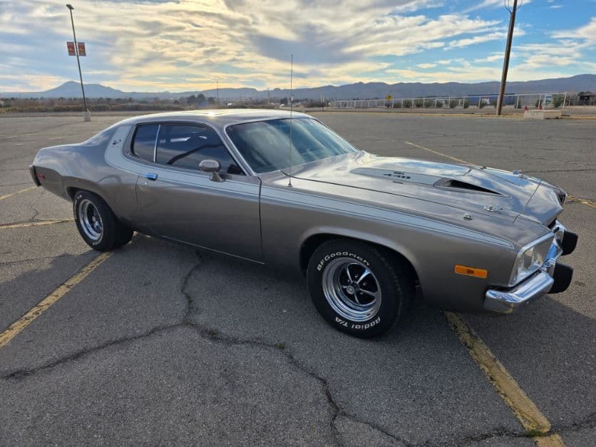 1974 Plymouth Roadrunner GTX thumbnail 3