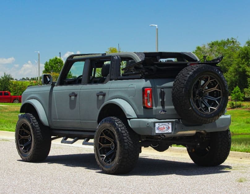 2022 Ford Bronco thumbnail 11