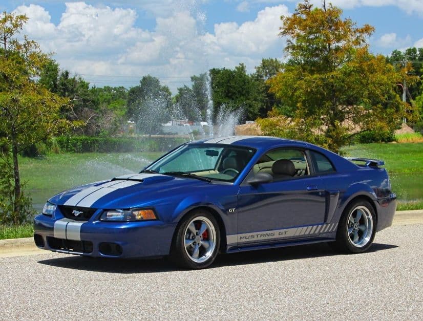 2003 Ford Mustang GT thumbnail 3