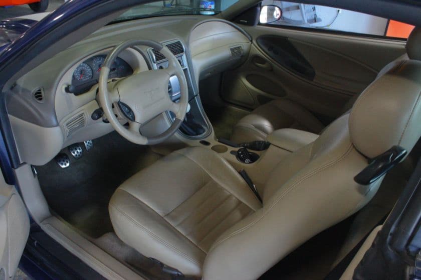 2003 Ford Mustang GT thumbnail 8