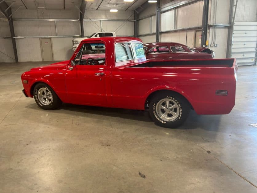 1967 Chevrolet C10 thumbnail 3