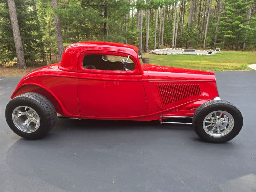 1933 Ford Coupe 3 Window — photo 1