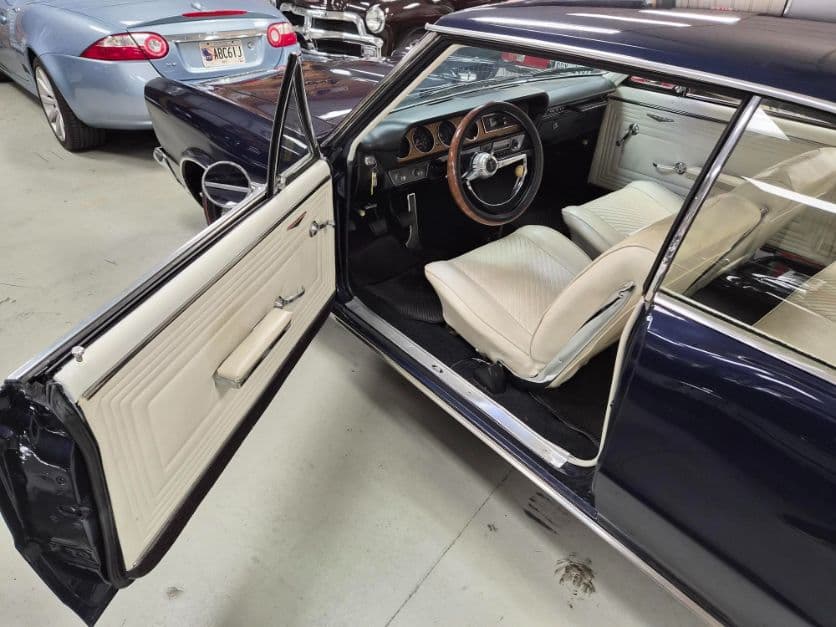 1965 Pontiac GTO thumbnail 8