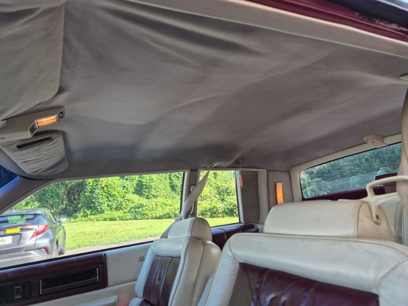 1988 Cadillac Coupe Deville thumbnail 10