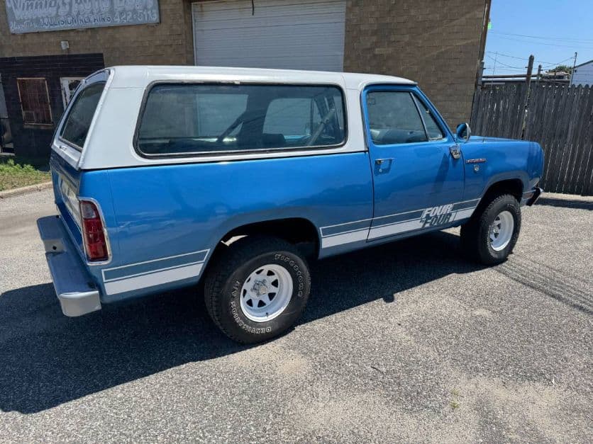 1975 Dodge Ramcharger thumbnail 5