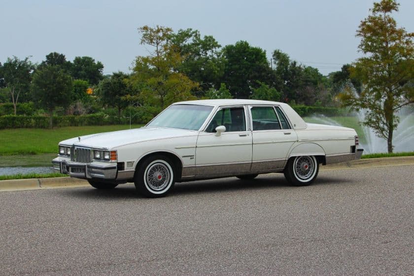 1980 Pontiac Bonneville Brougham — photo 1
