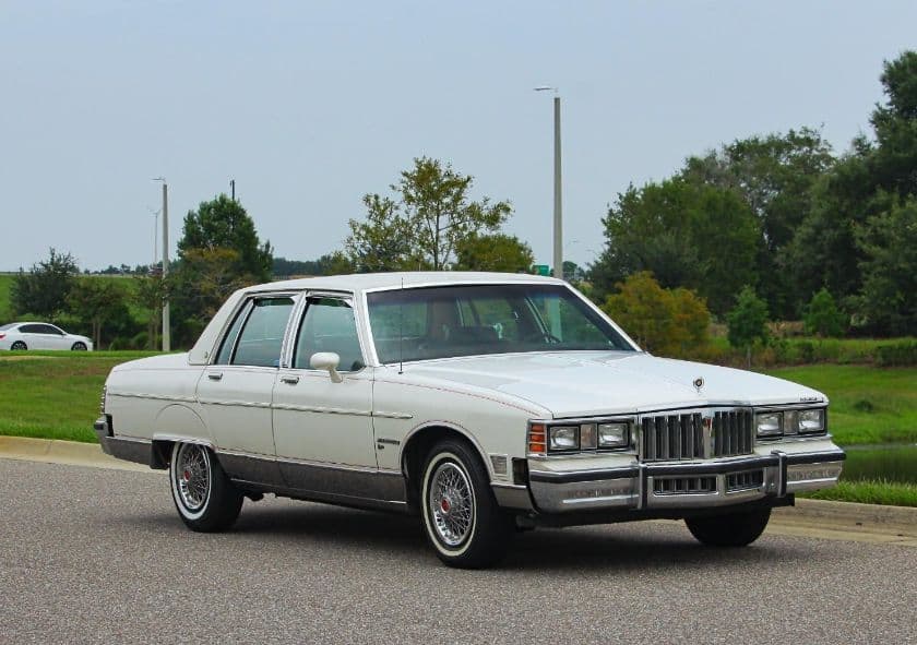 1980 Pontiac Bonneville Brougham thumbnail 8
