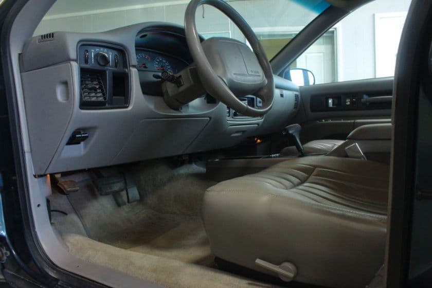 1996 Chevrolet Impala SS thumbnail 8