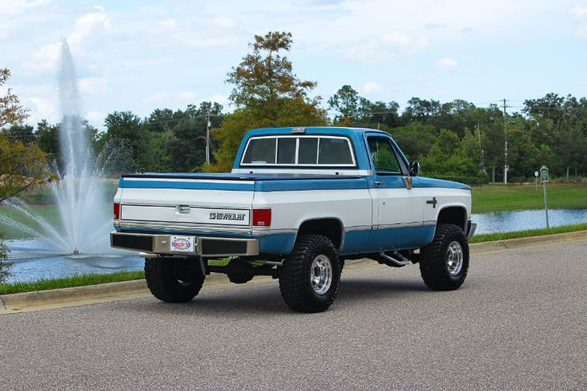1984 Chevrolet Silverado K10 thumbnail 3