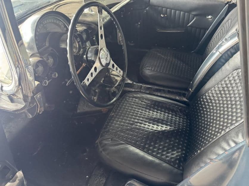 1958 Chevrolet Corvette Convertible thumbnail 13