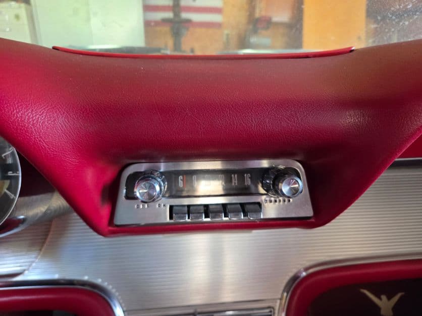 1962 Ford Thunderbird Convertible thumbnail 12