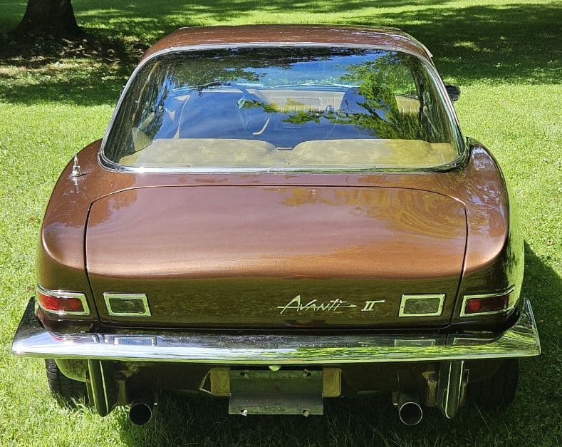 1972 Studebaker Avanti II thumbnail 14