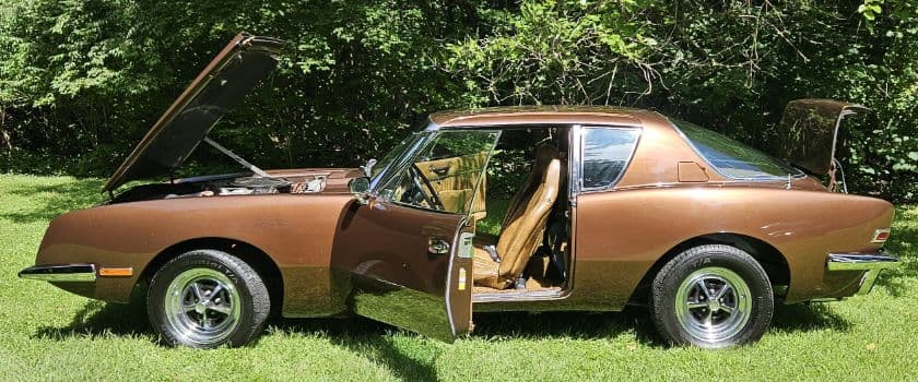 1972 Studebaker Avanti II thumbnail 8