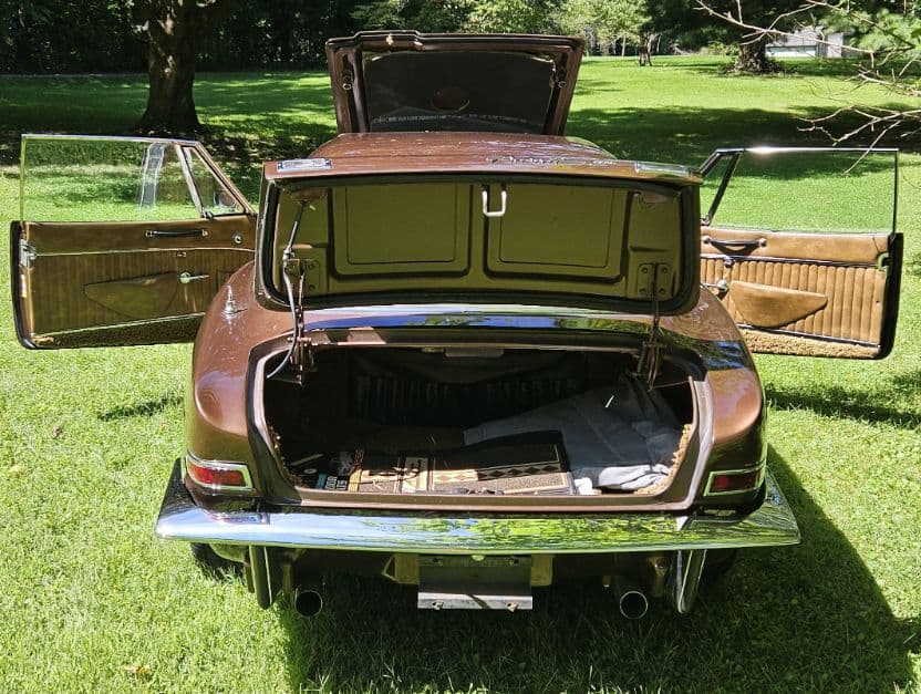 1972 Studebaker Avanti II thumbnail 13