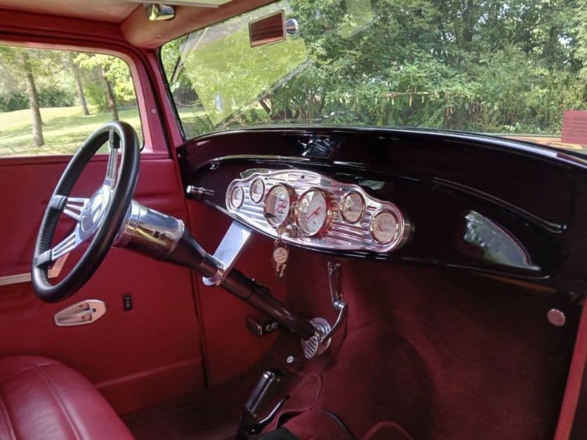 1932 Ford Coupe thumbnail 8