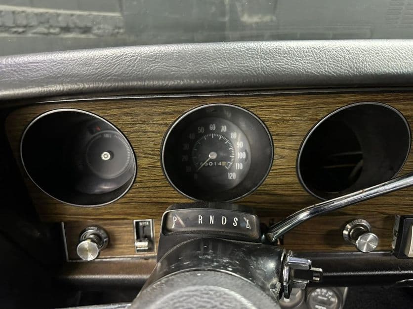 1972 Pontiac Le Mans thumbnail 9
