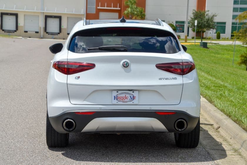 2019 Alfa Romeo Stelvio thumbnail 11