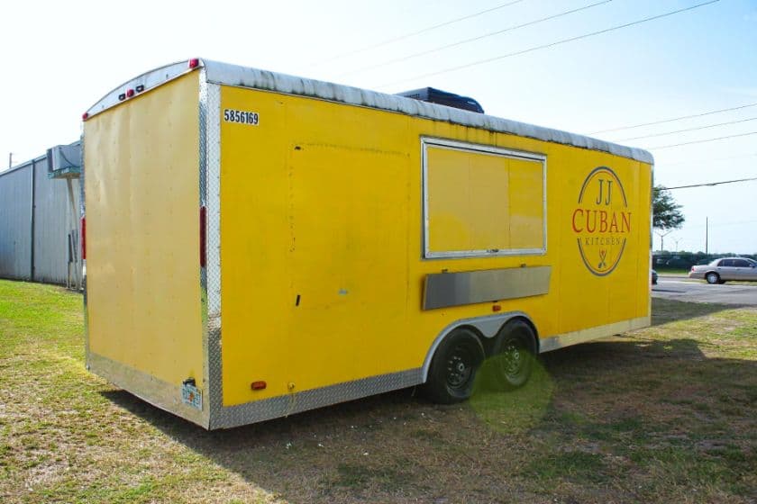 2009 Middlebury Trailers Food Trailer thumbnail 3