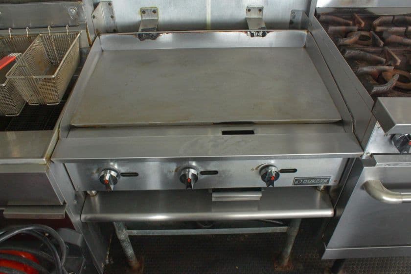 2009 Middlebury Trailers Food Trailer thumbnail 5