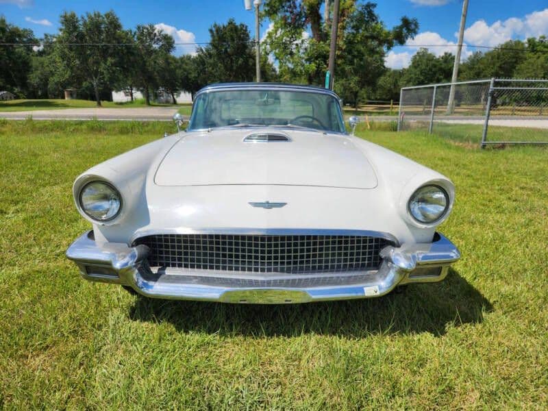 1957 Ford Thunderbird Convertible — photo 15