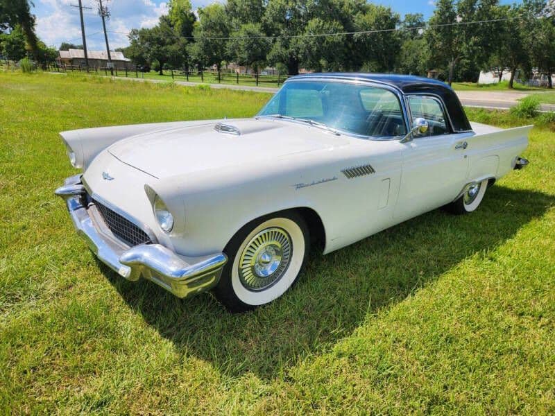 1957 Ford Thunderbird Convertible — photo 1