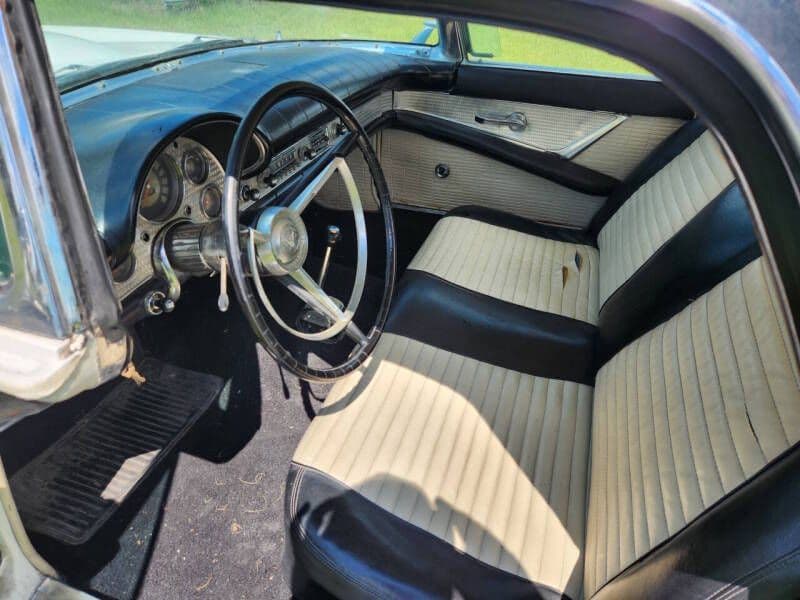 1957 Ford Thunderbird Convertible thumbnail 8