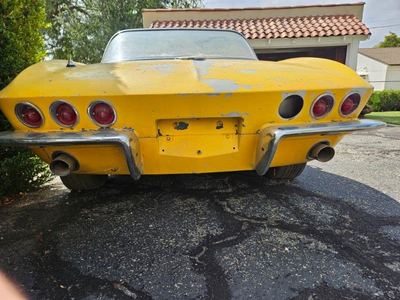1965 Chevrolet Corvette Convertible thumbnail 5
