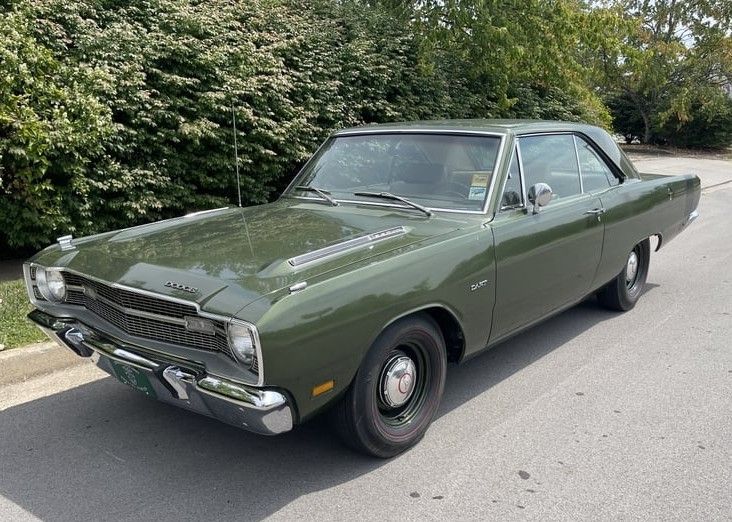 1969 Dodge Dart Swinger — photo 1