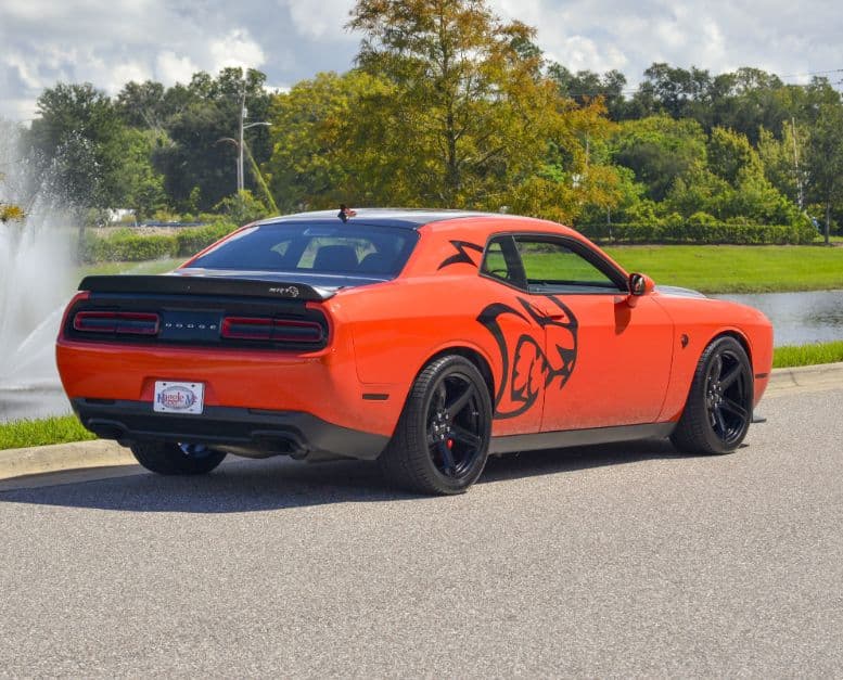 2019 Dodge Challenger SRT Hellcat thumbnail 6