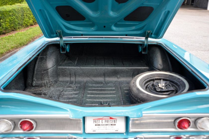 1960 Chevrolet Impala thumbnail 7