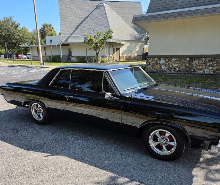 1965 Oldsmobile Cutlass F85 — photo 1