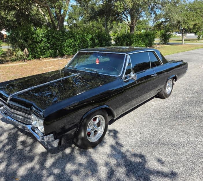 1965 Oldsmobile Cutlass F85 — photo 2