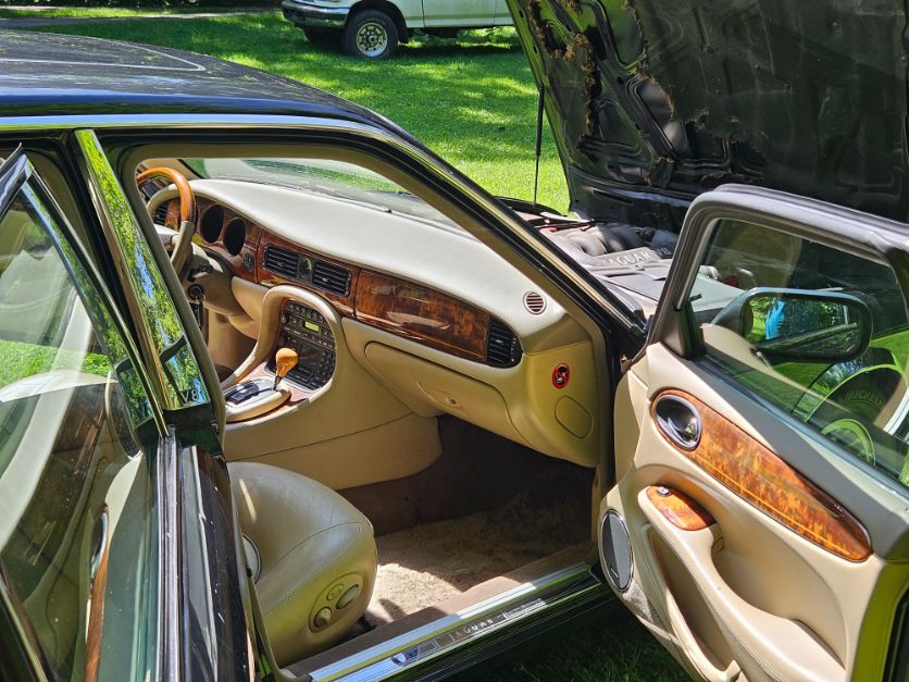 2000 Jaguar XJ Vanden Plas thumbnail 13