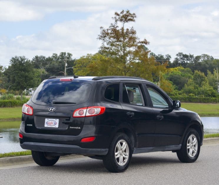 2011 Hyundai Santa Fe GLS thumbnail 4