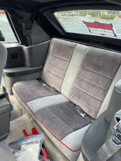 1986 Ford Mustang GT Convertible thumbnail 18