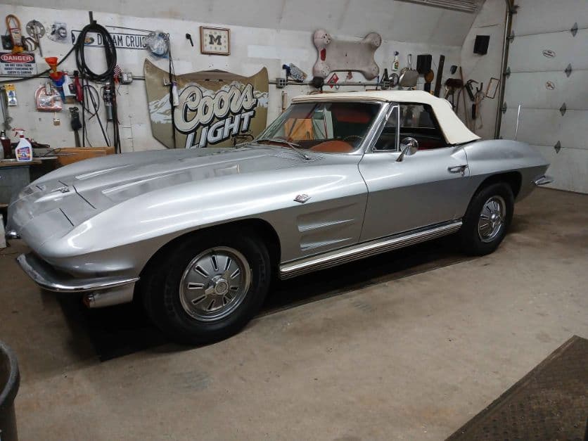 1964 Chevrolet Corvette Convertible — photo 10