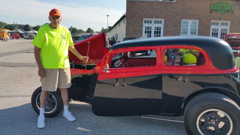 1934 Ford Victoria thumbnail 5
