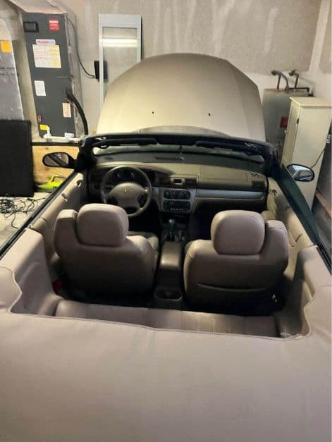 2004 Chrysler Sebring Convertible thumbnail 5