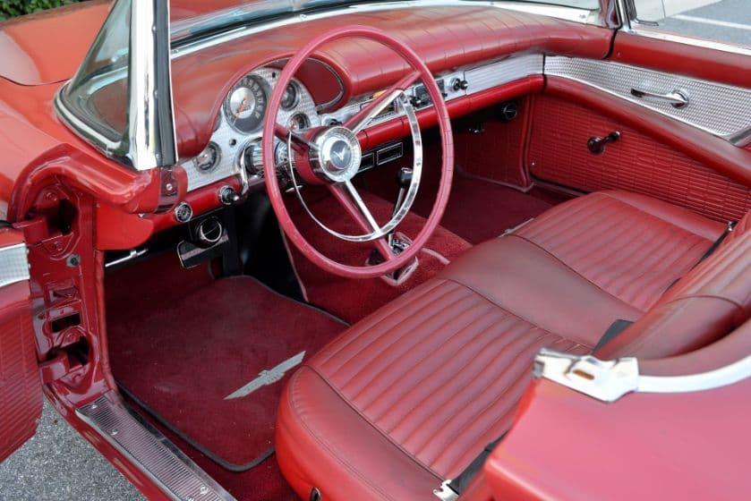1957 Ford Thunderbird — photo 17
