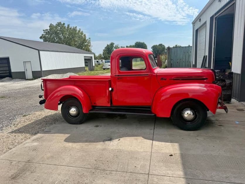 1946 Ford Pickup thumbnail 6