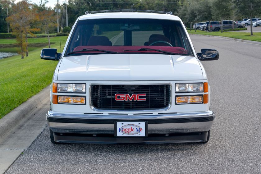 1997 GMC Yukon thumbnail 3