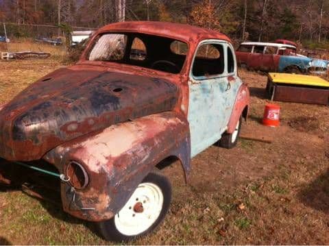 1947 Ford Coupe — photo 1