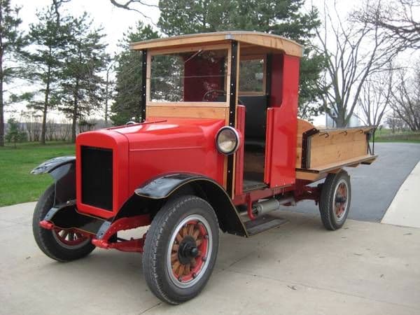 1924 International SL — photo 1